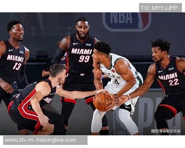 热火与湖人首场对决精彩回顾球星表现与战术分析全景呈现 热火与湖人首场对决精彩回顾球星表现与战术分析全景呈现